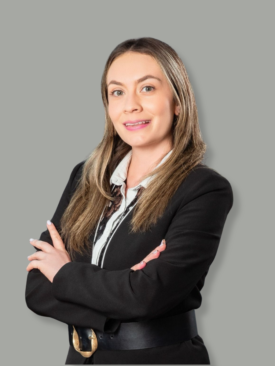 MARÍA PAULA VERA